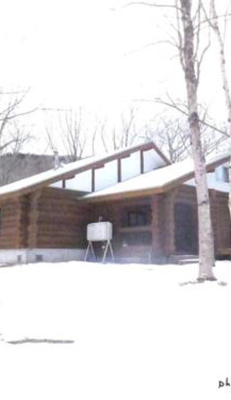 Noboribetsu Log House