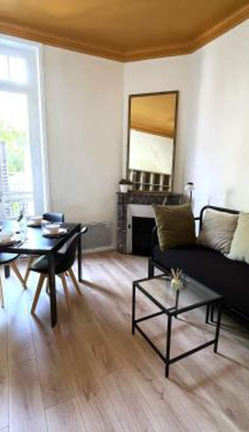 Appartement centre-ville avec option parking