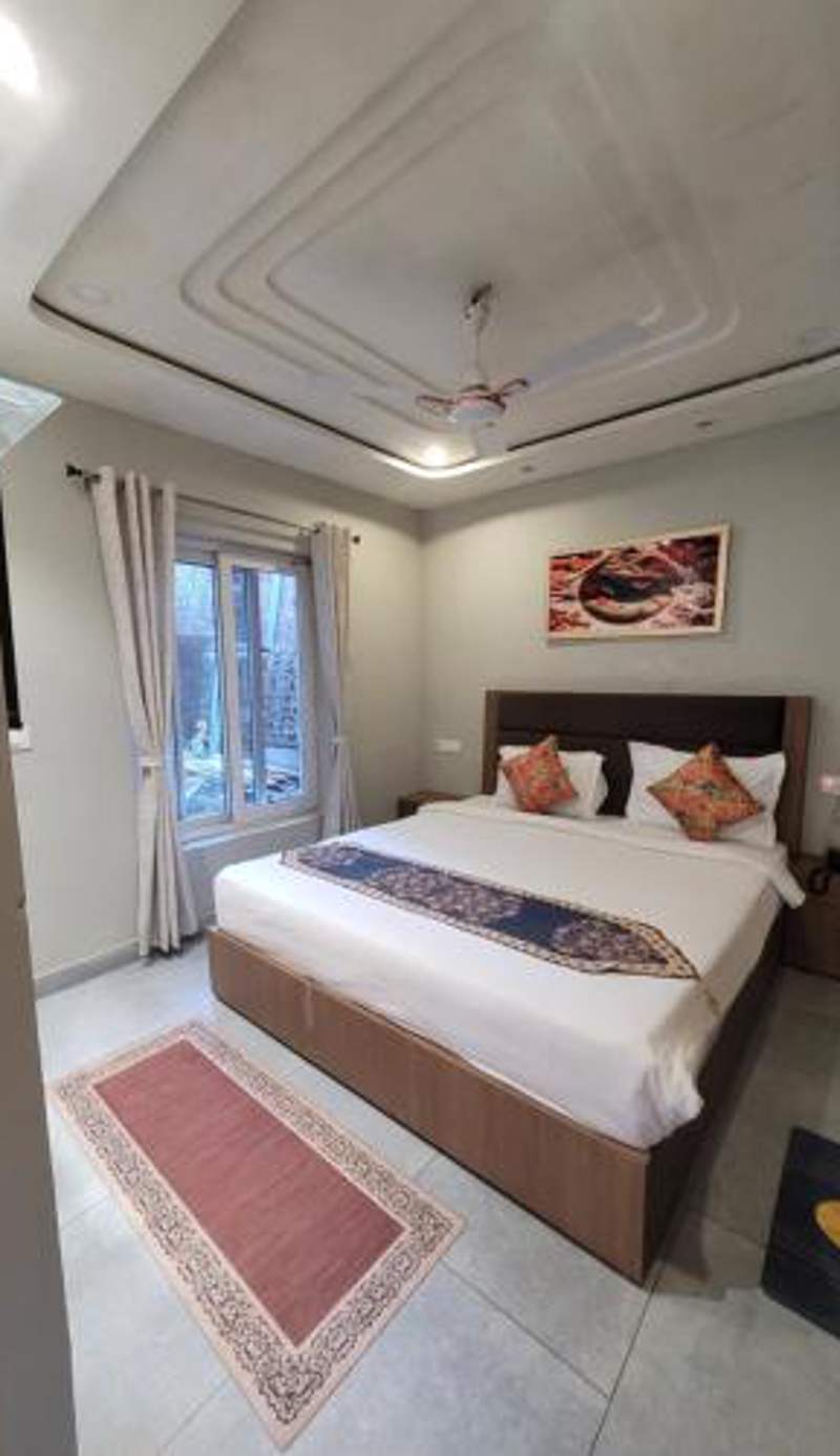 Lakeview RnR Premium stay