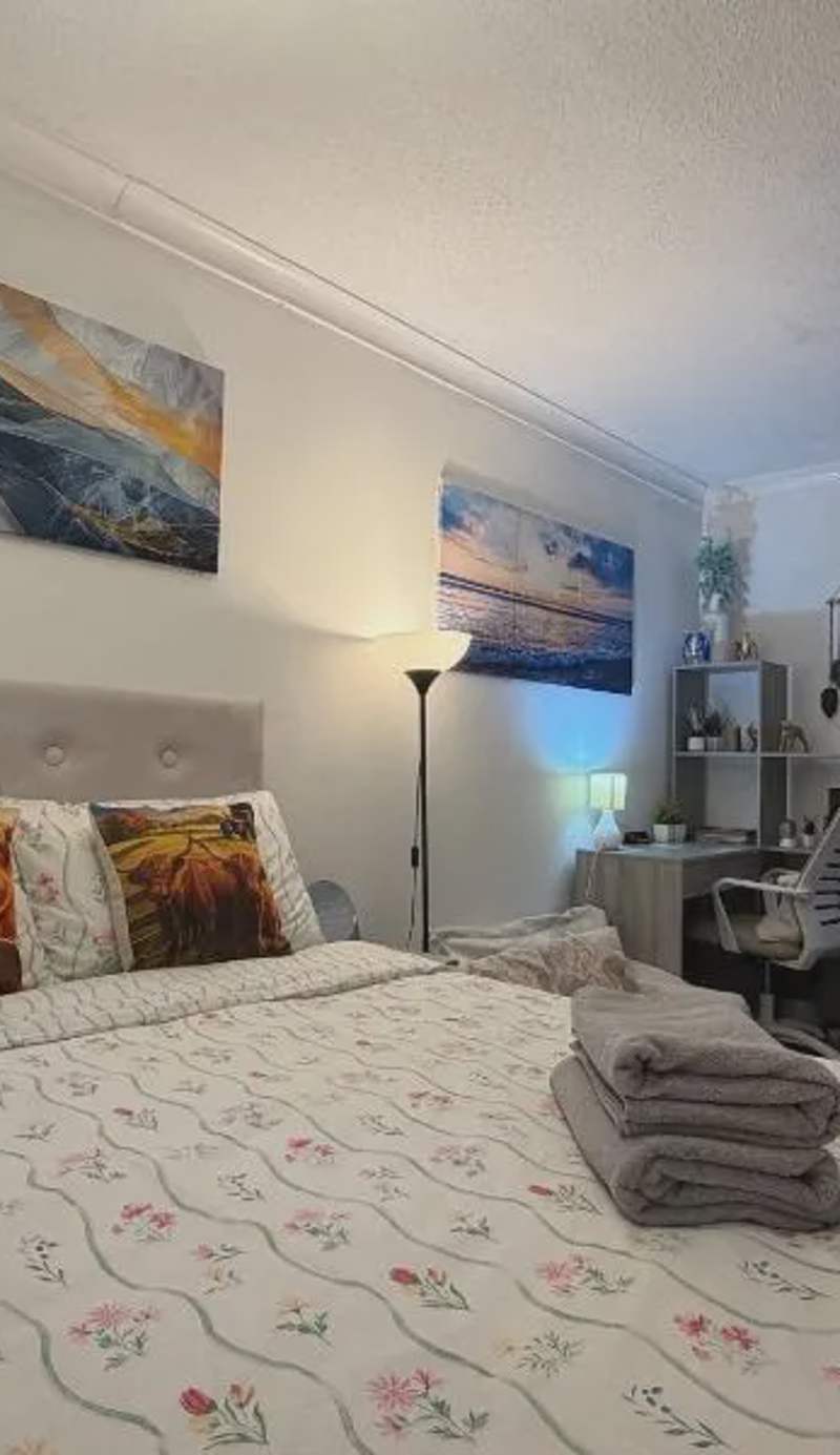 Free parking 2-bedroom house in Glasgow