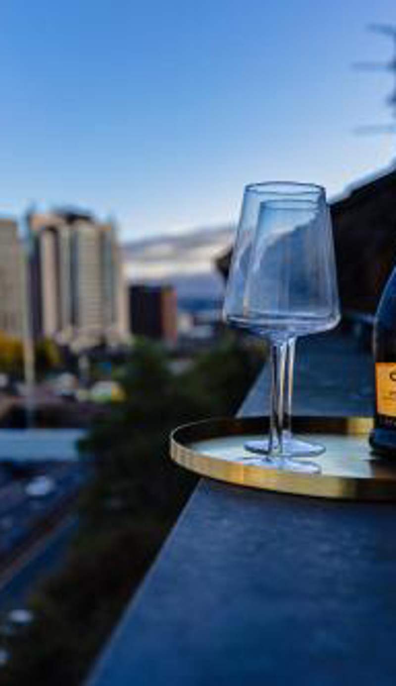 The Skyline Suite - *Private Balcony* *Views*