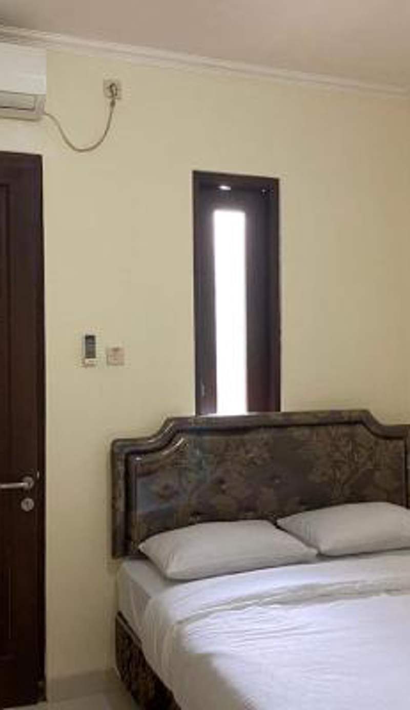Jatiwinangun Homestay near GOR Satria Purwoketo Mitra RedDoorz