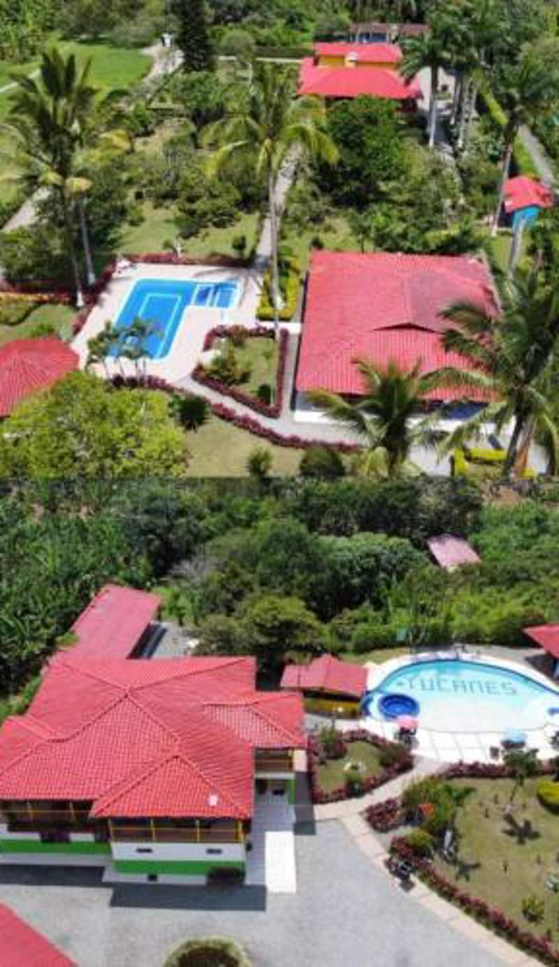 Hotel Campestre Los Tucanes