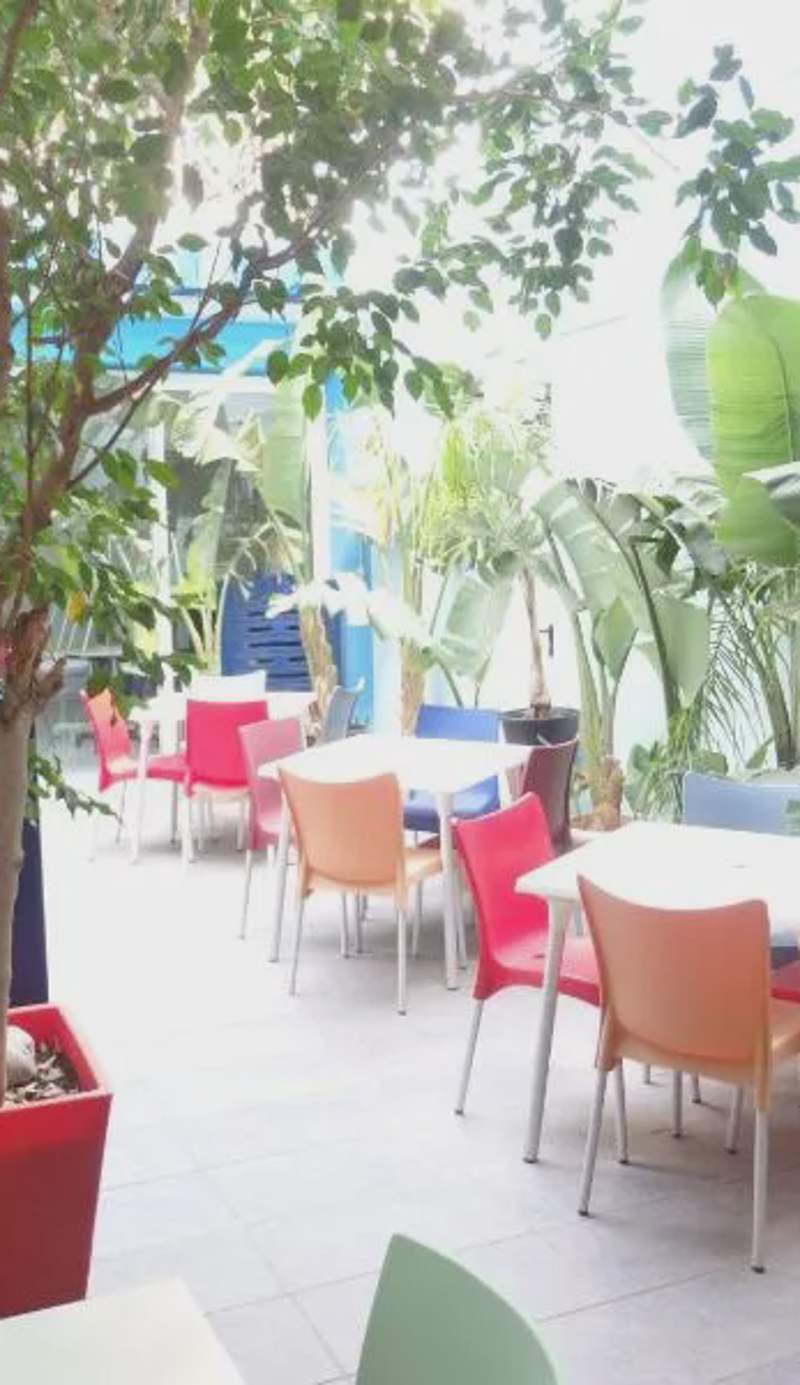Parrots Sitges Hotel