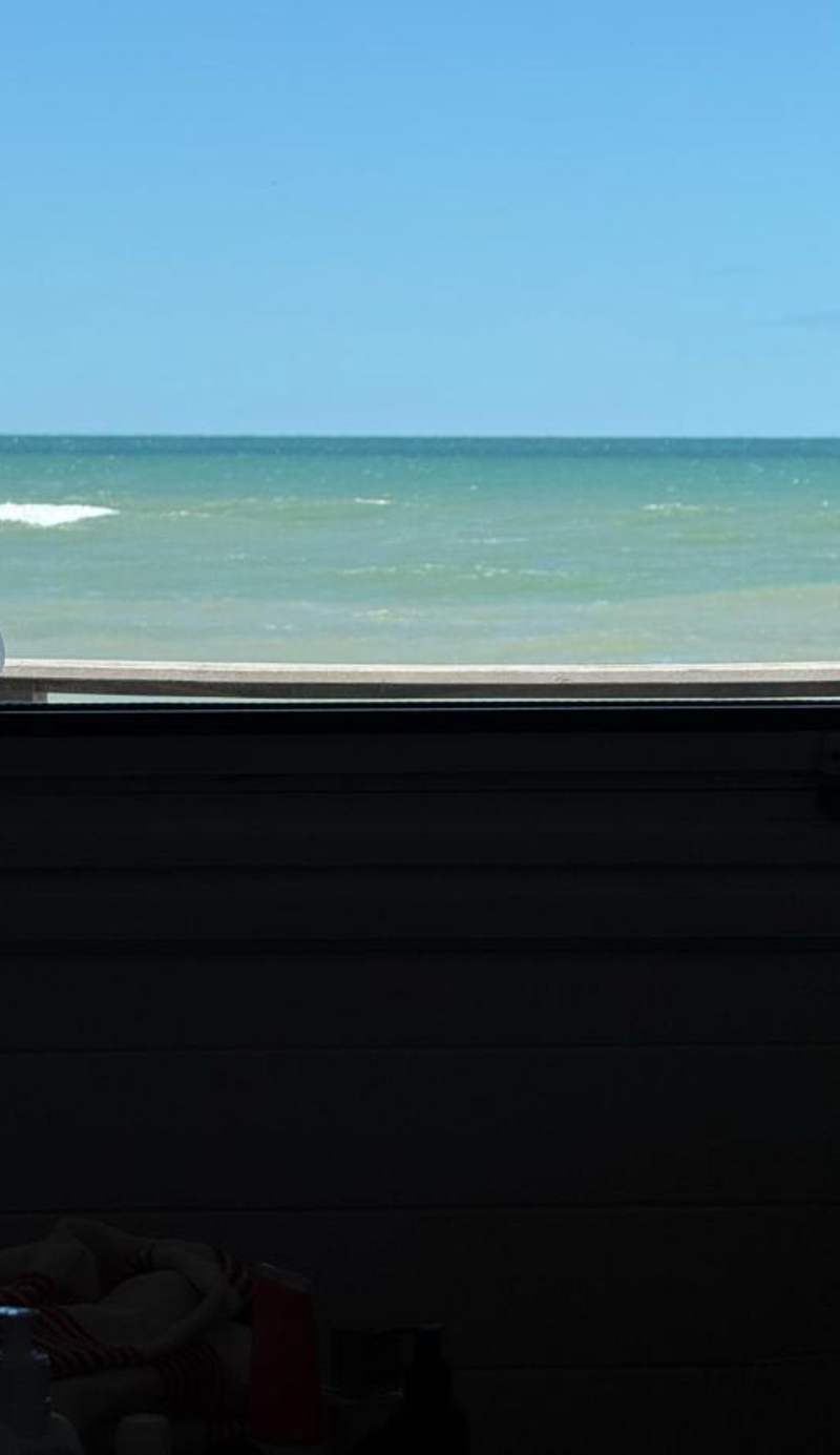 Playa Luna Roja