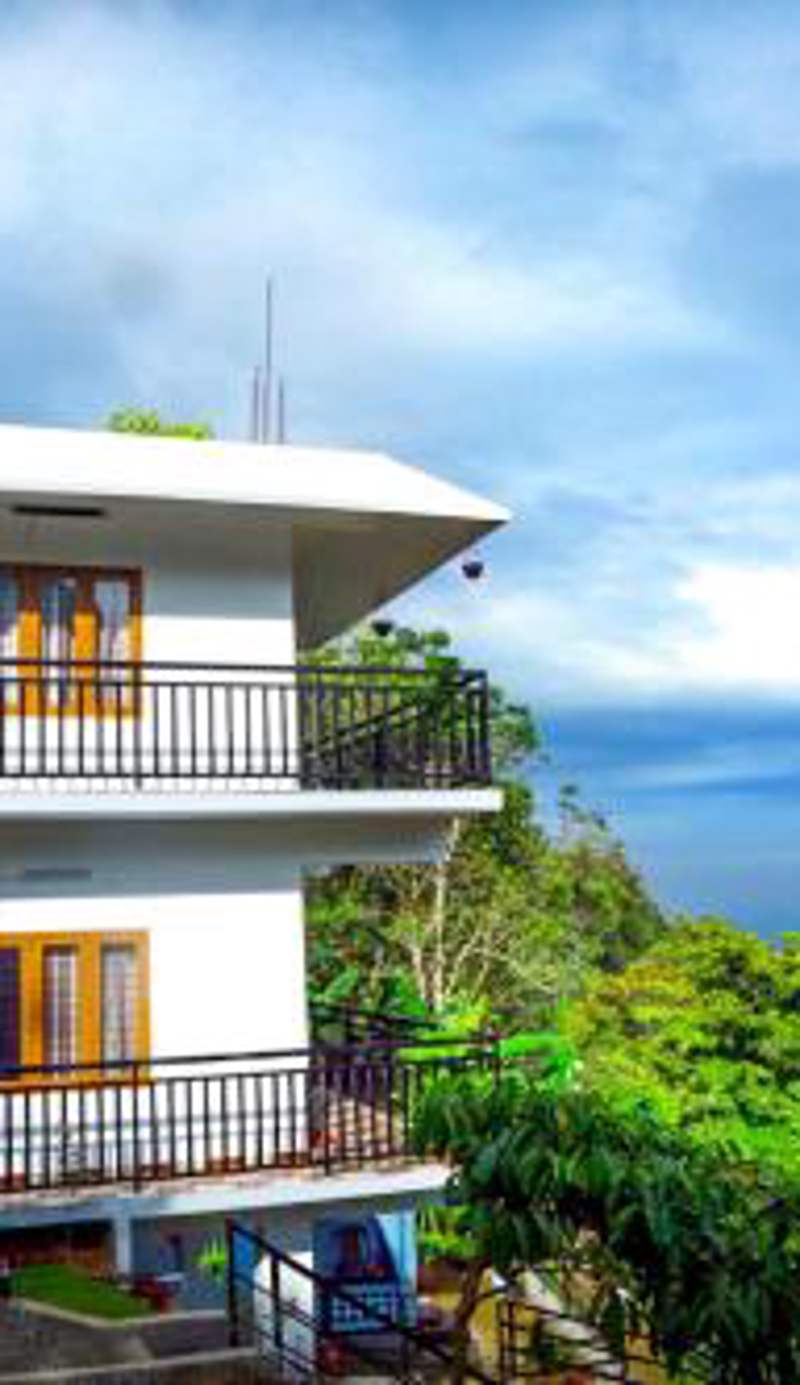 Mountain Breeze Villa and Homestay