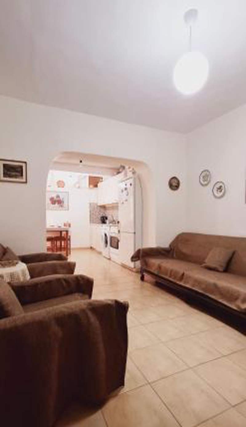 Vangelos apartment