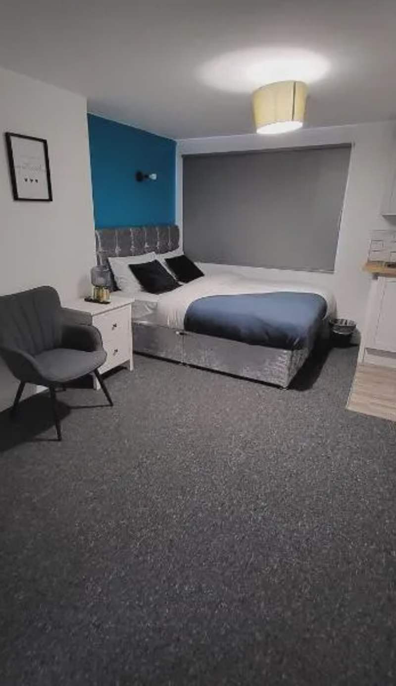 Premier Studios Nottingham - Tring Vale