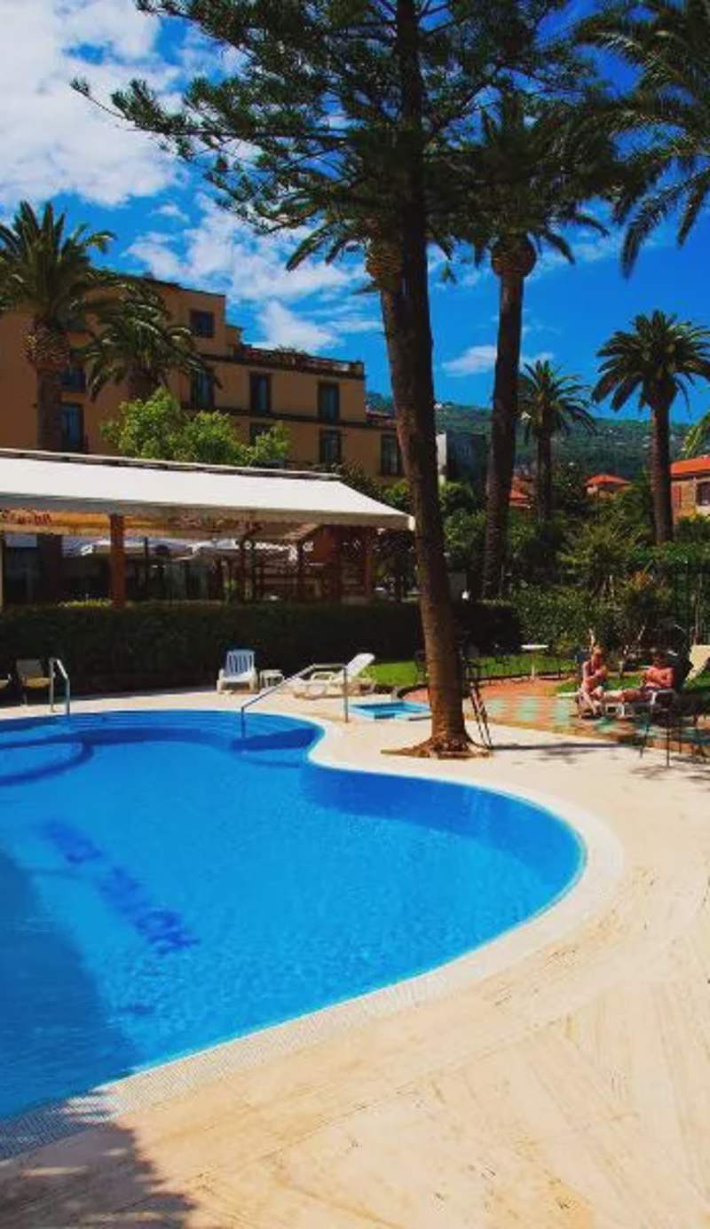 Hotel Eden