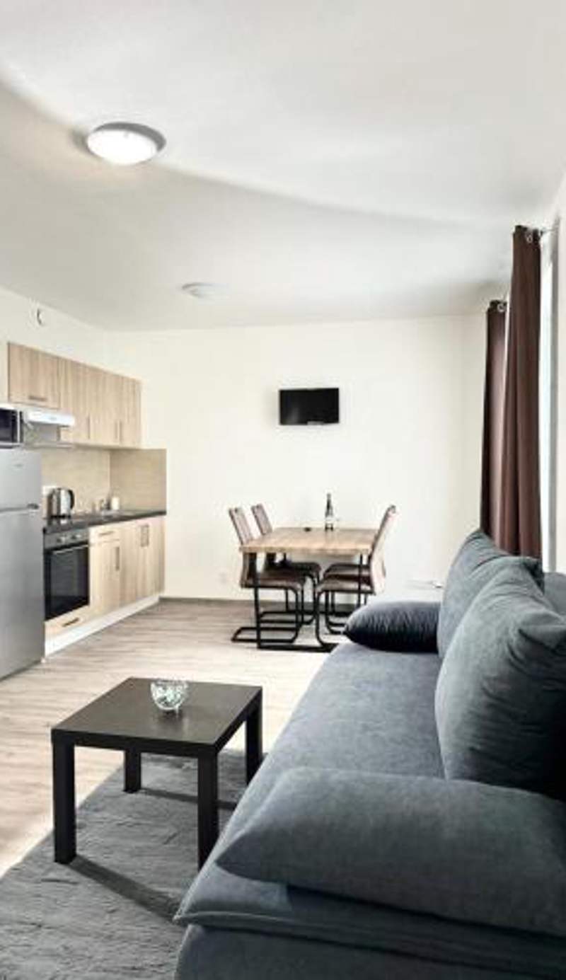 Sky Apartments 509