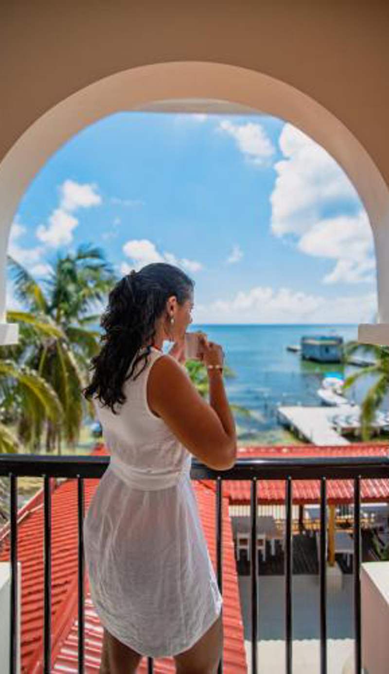 SunBreeze Suites