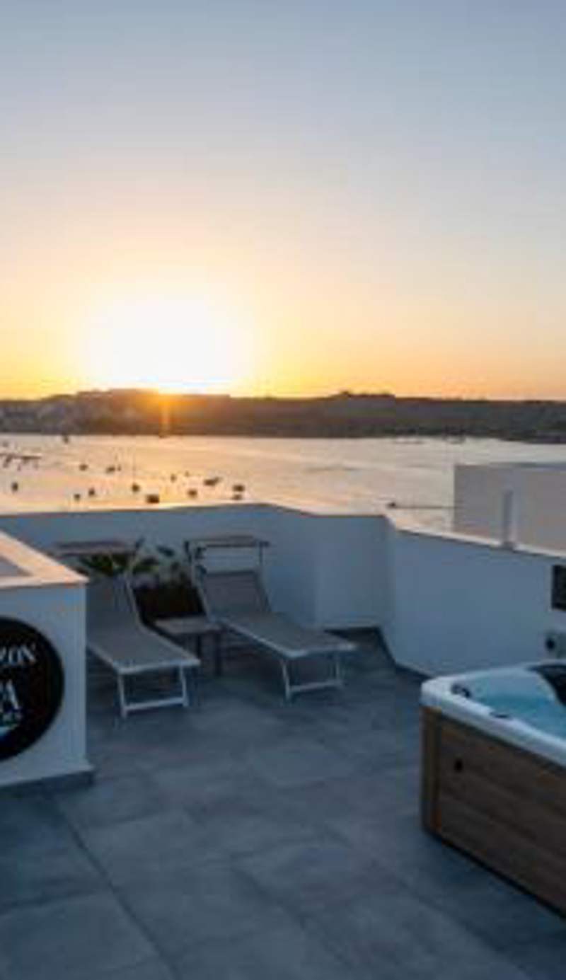 HORIZON SUITES by the Sea