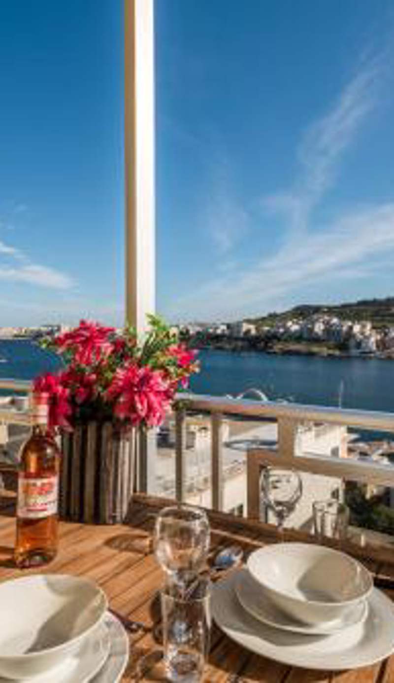 Bayview 2 bedroom seaview apartment with large terrace with panoramic views - by Getawaysmalta