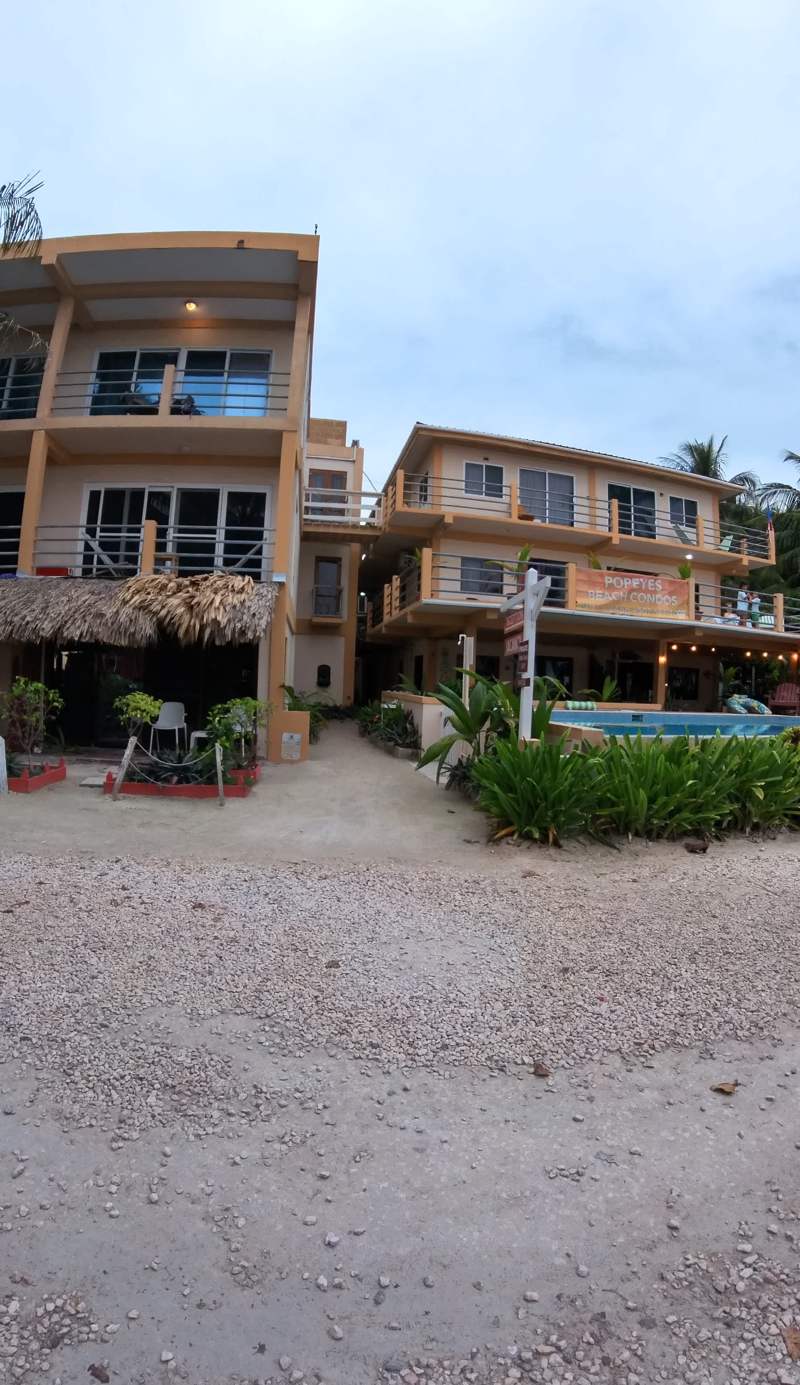 Popeyes Beach Resort Caye Caulker