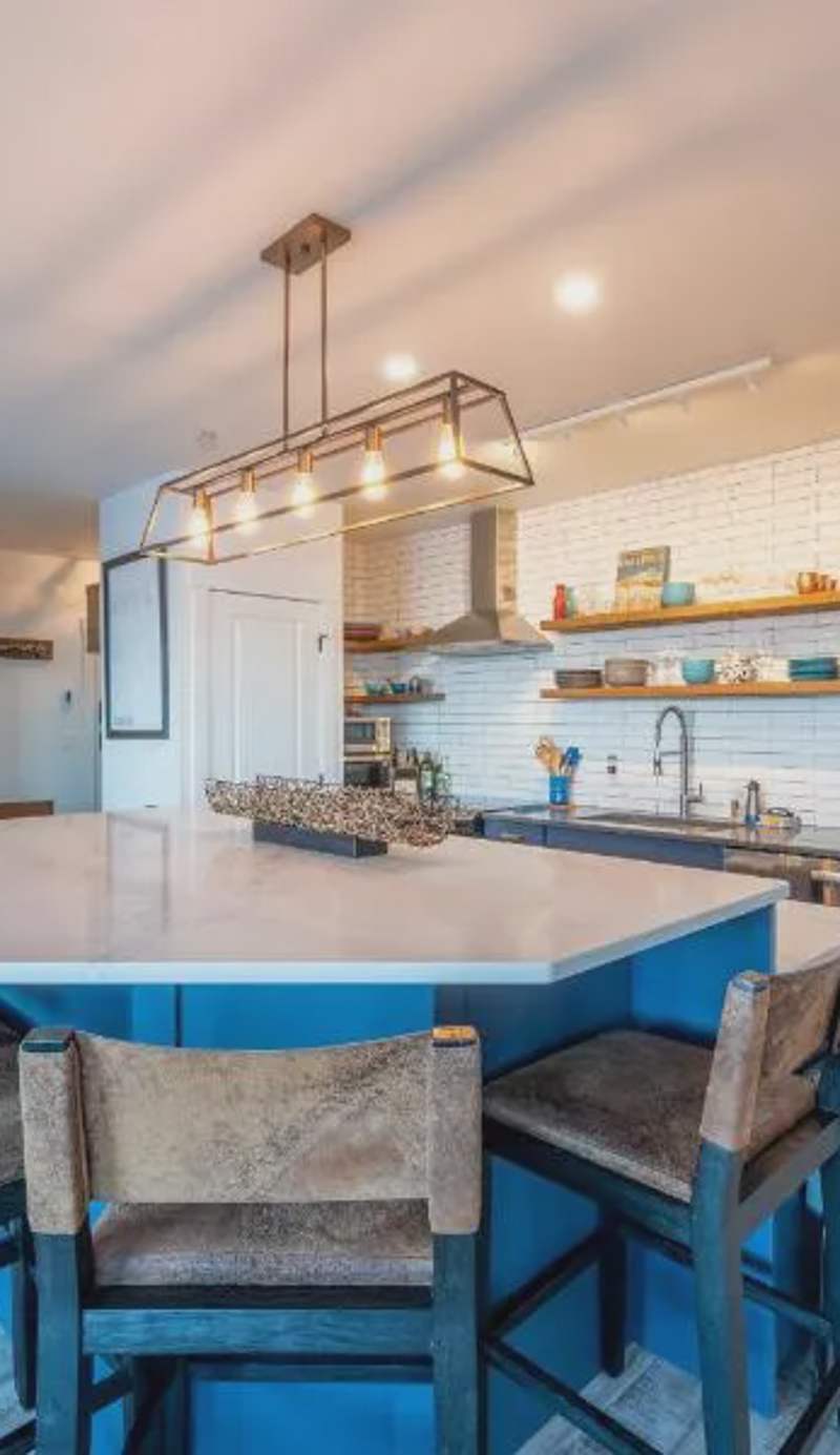 Fully Renovated Ski-in/out Loft with Private Hot Tub!