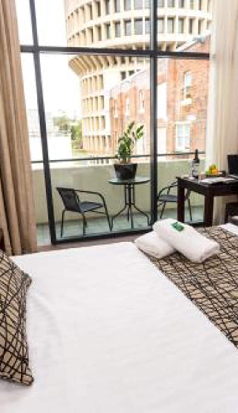 Clarendon Hotel