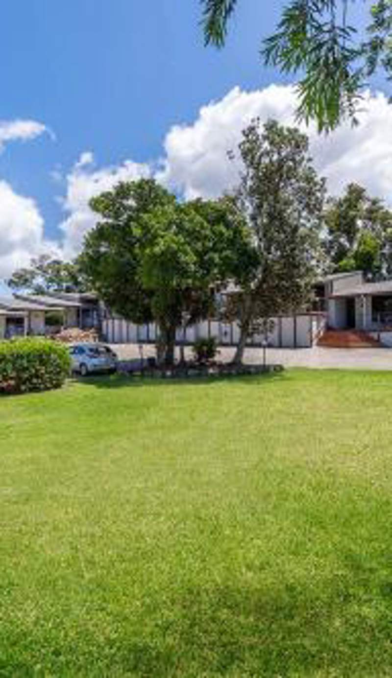 Fern Bay Motel