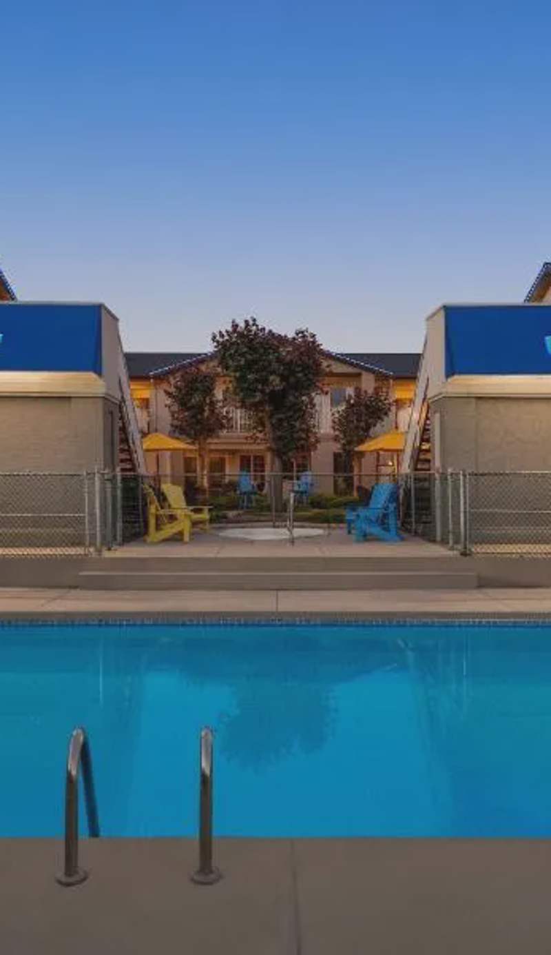 Days Inn by Wyndham Kelowna