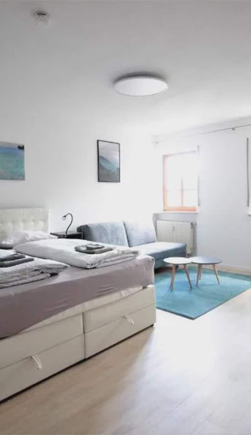 City Apartment - Old Main Bridge, own garage parking space