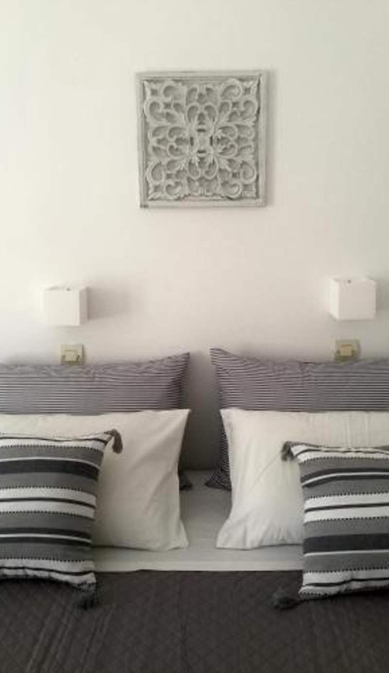 Rodia Studios & Apartments
