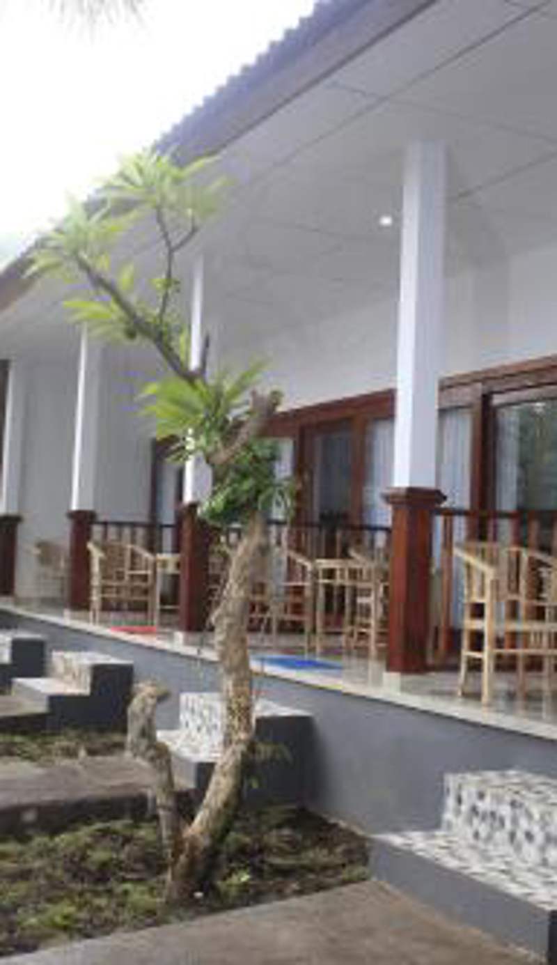 Teman Teman Bungalows 1