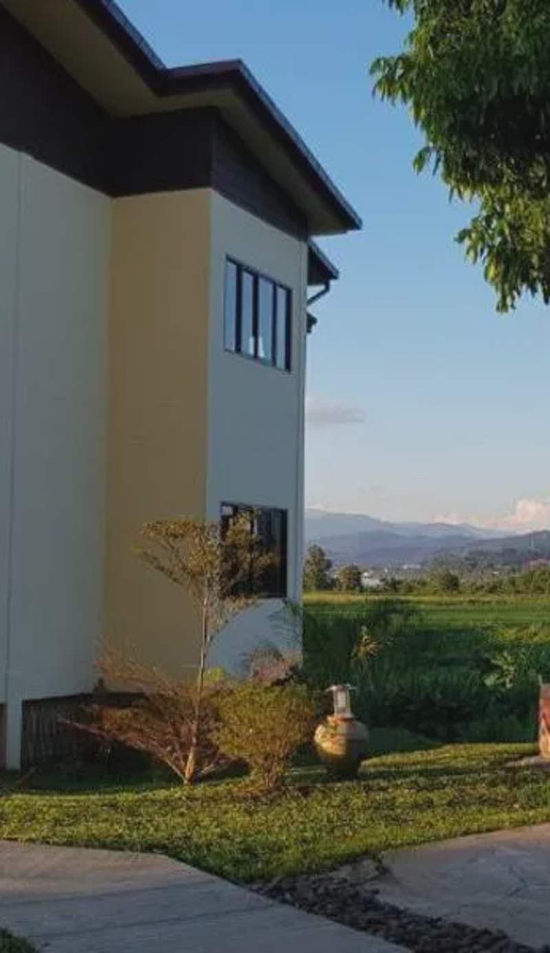 Baan Sakuna Hotel