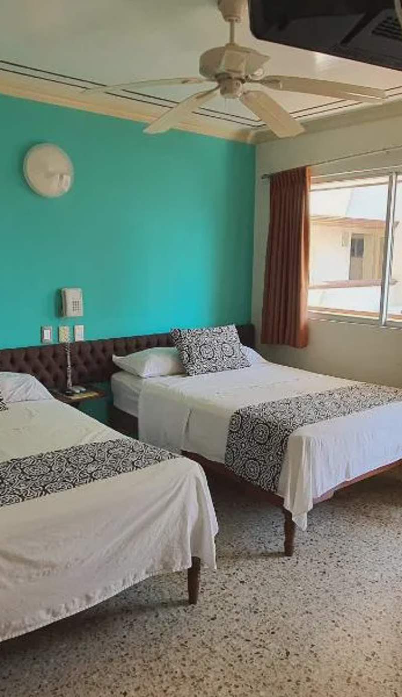Hotel Atlantico a 150 mts de Playa Martí