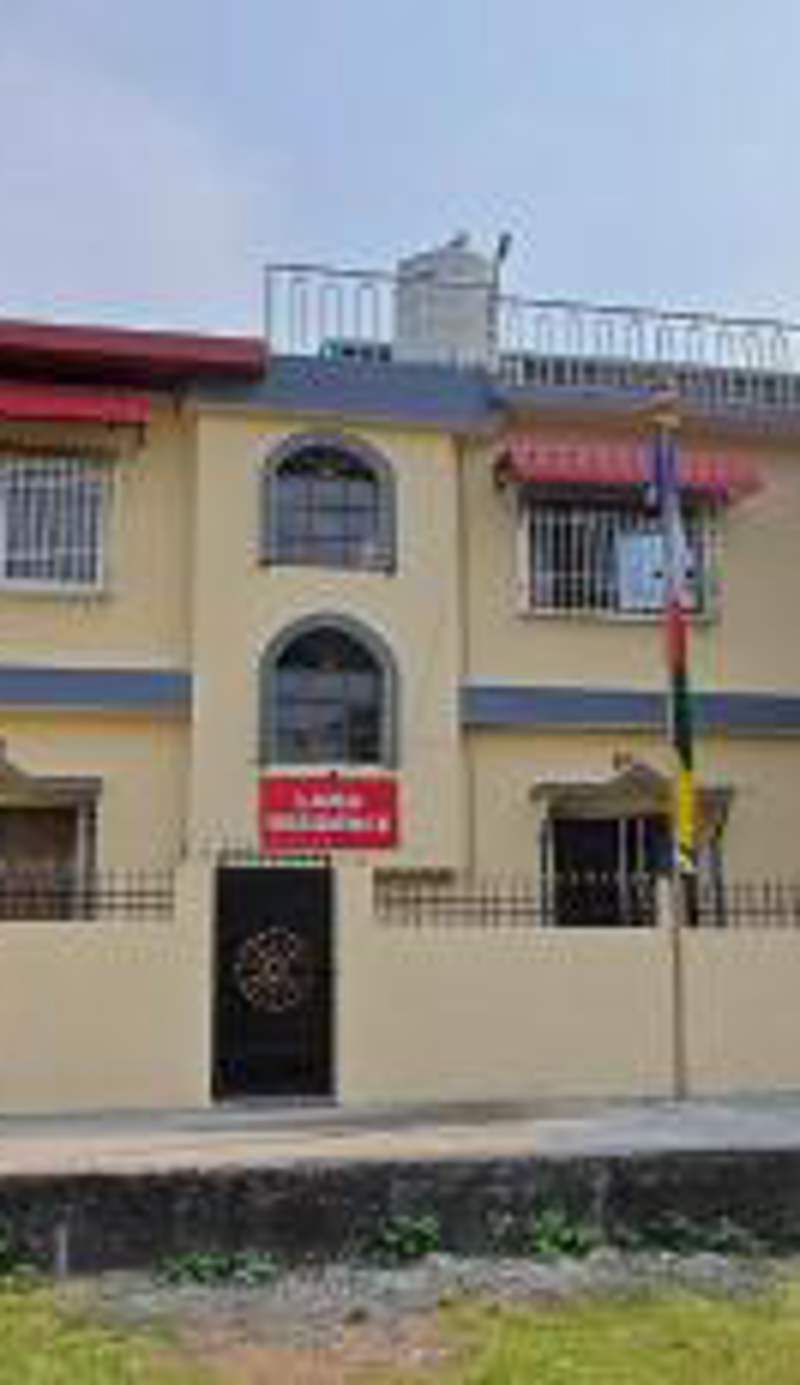 Lama Residence