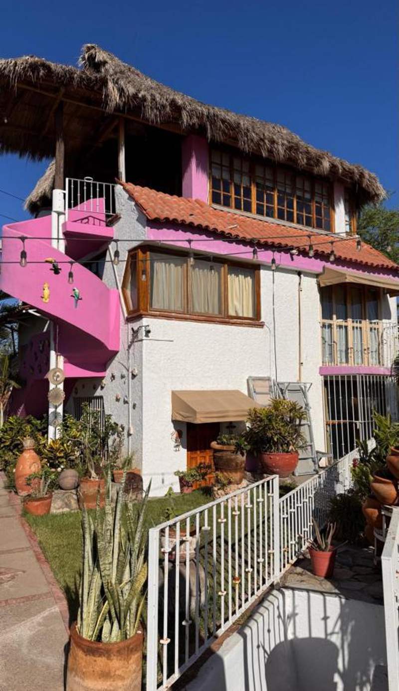 Villa Bella Bed & Breakfast Inn