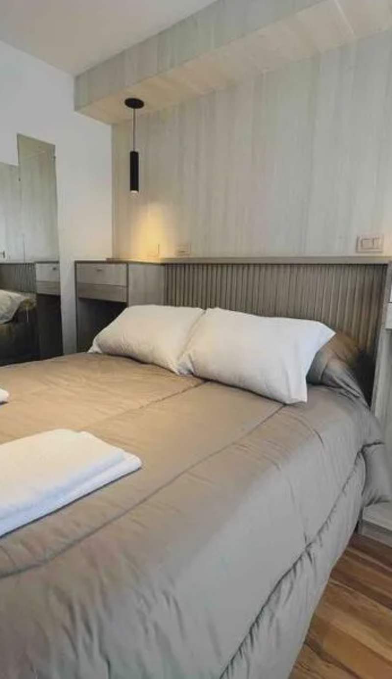 Estudio - apartamento renovado y confortable SS4
