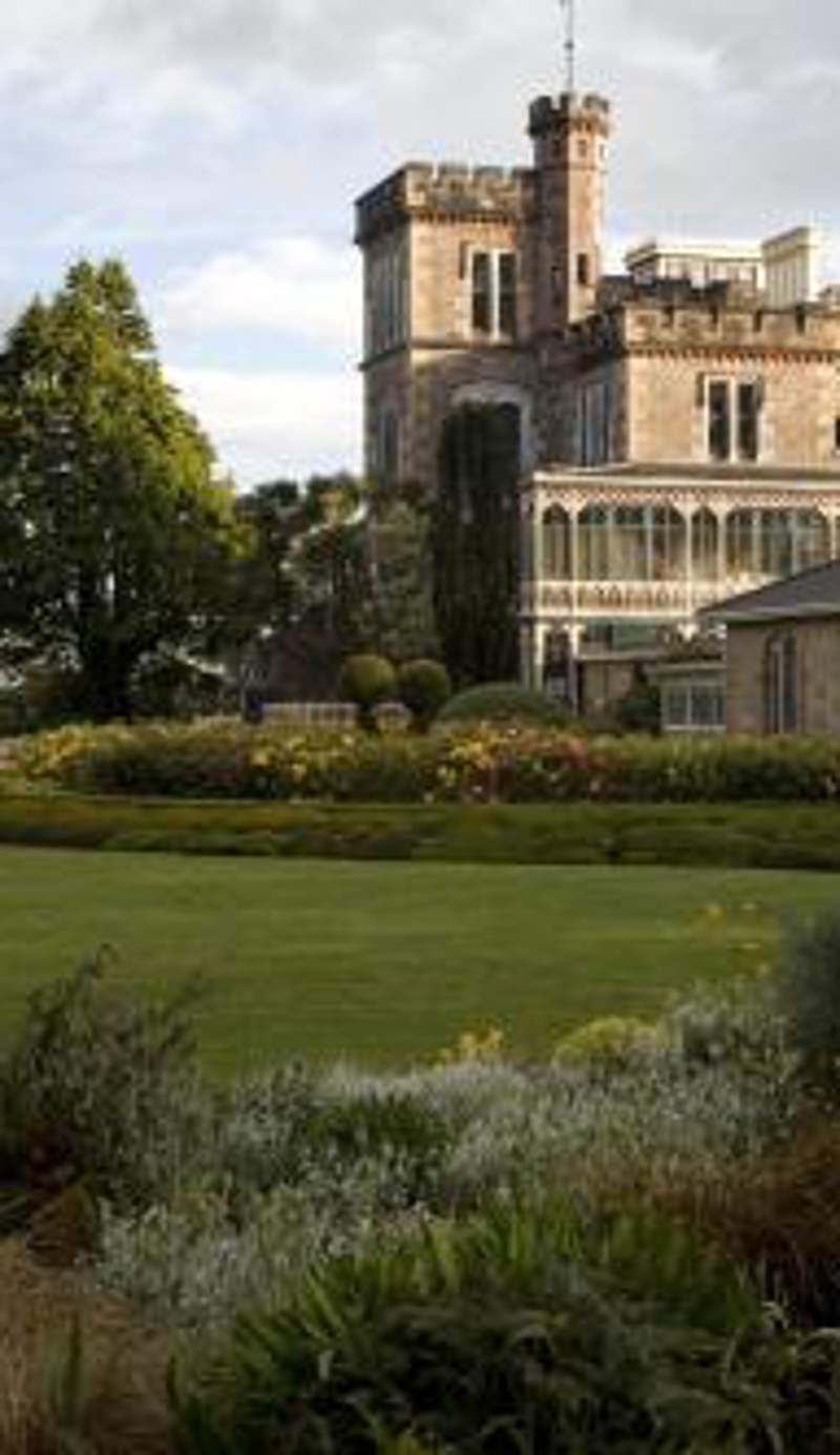 Larnach Lodge & Stable Stay