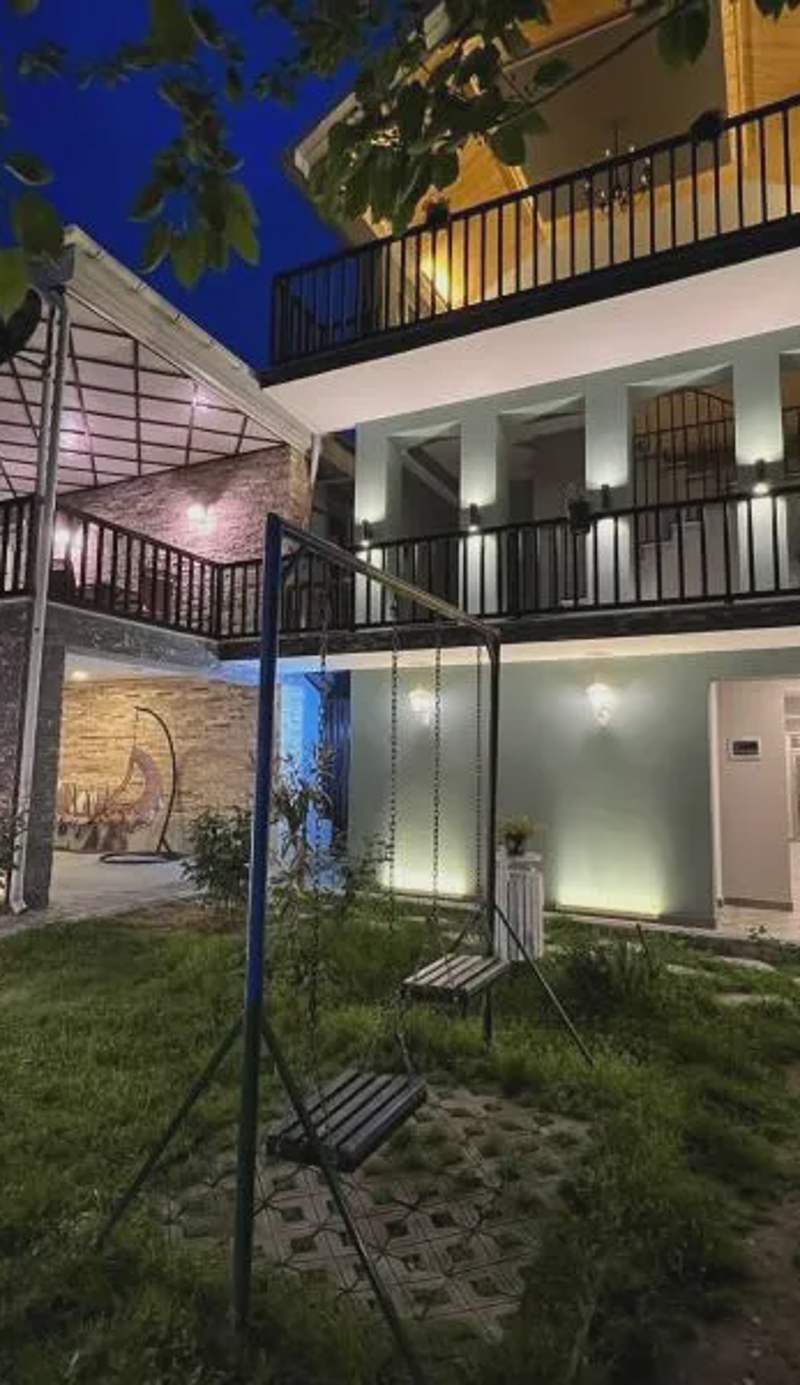 Sheki Hilal Boutigue