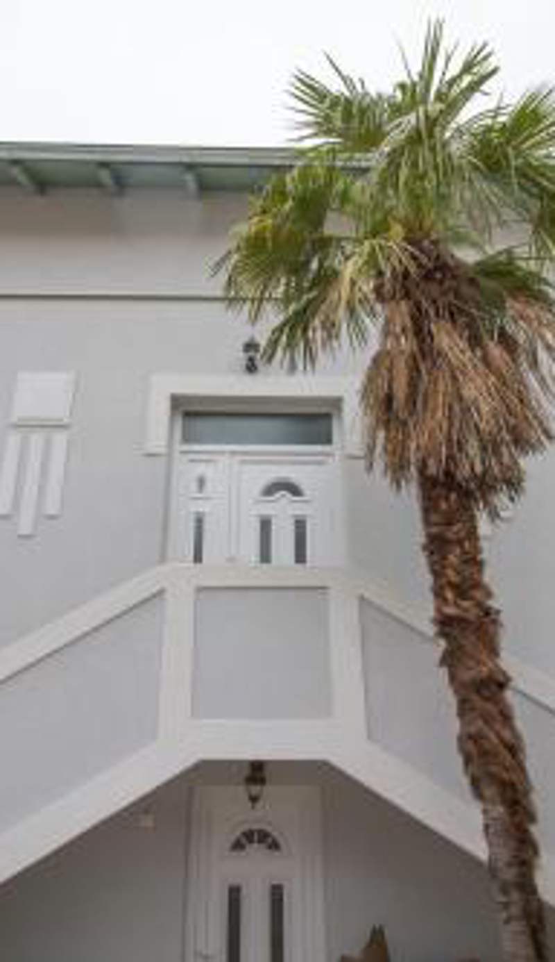 Villa M