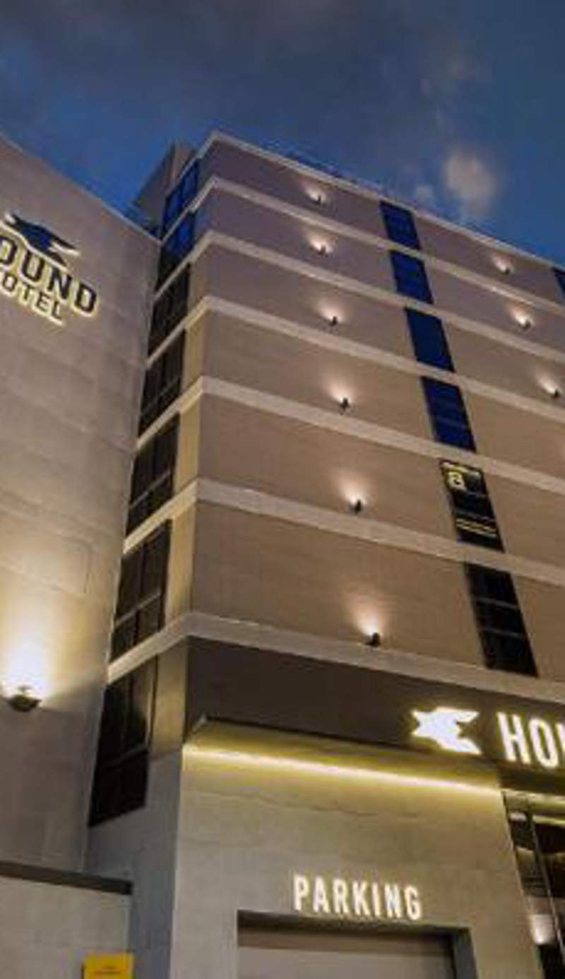 Dongnae Hound Hotel Sajik Minam Station