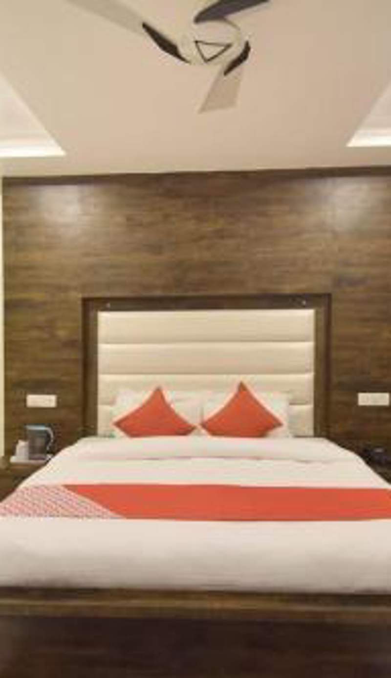 Hotel Galaxy,Katra