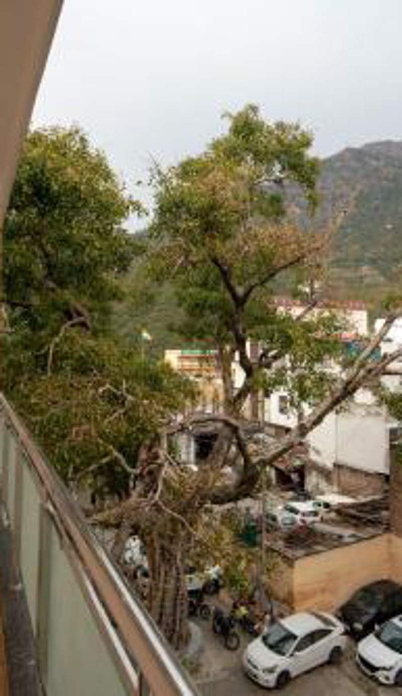 Hotel The Vaishvik Banganga Road
