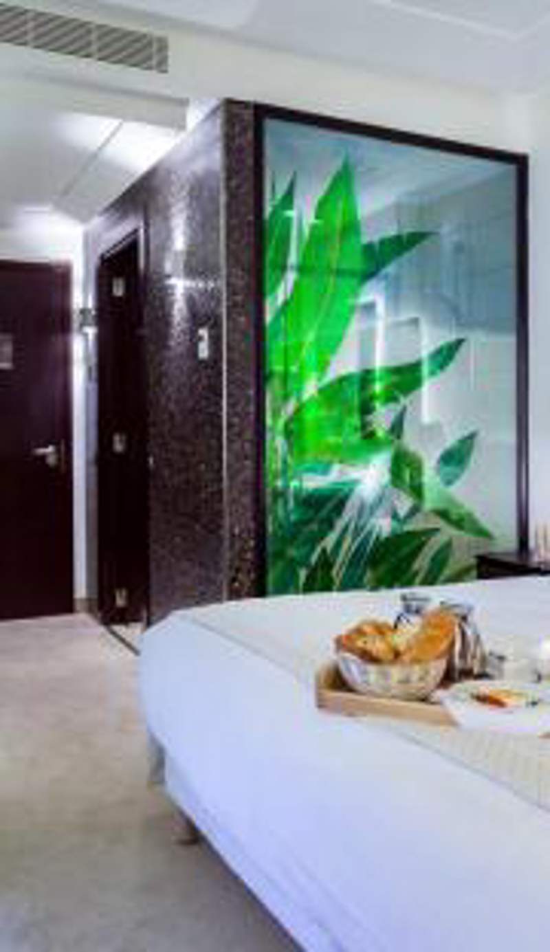 Business Hotel