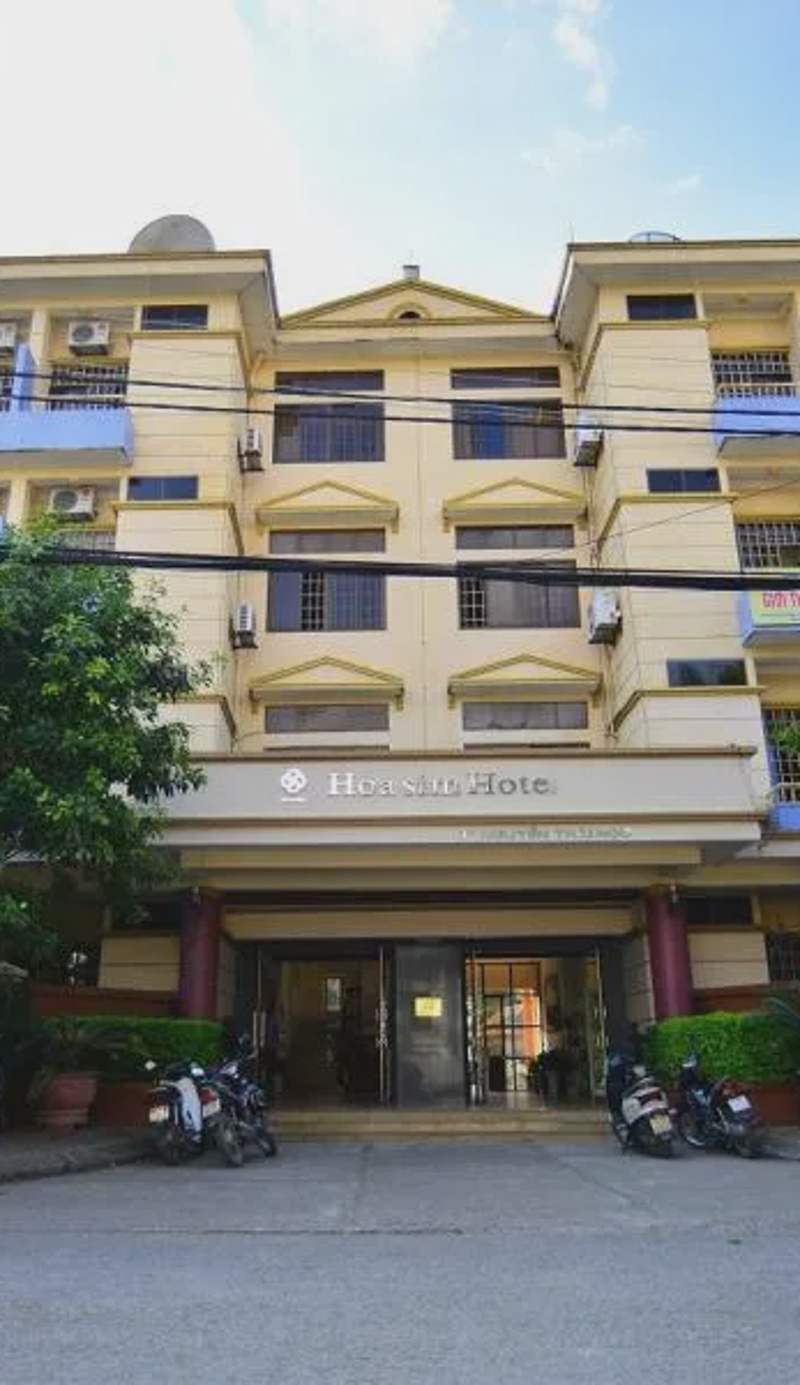 Hoa Sim Hotel LS - by BAY LUXURY