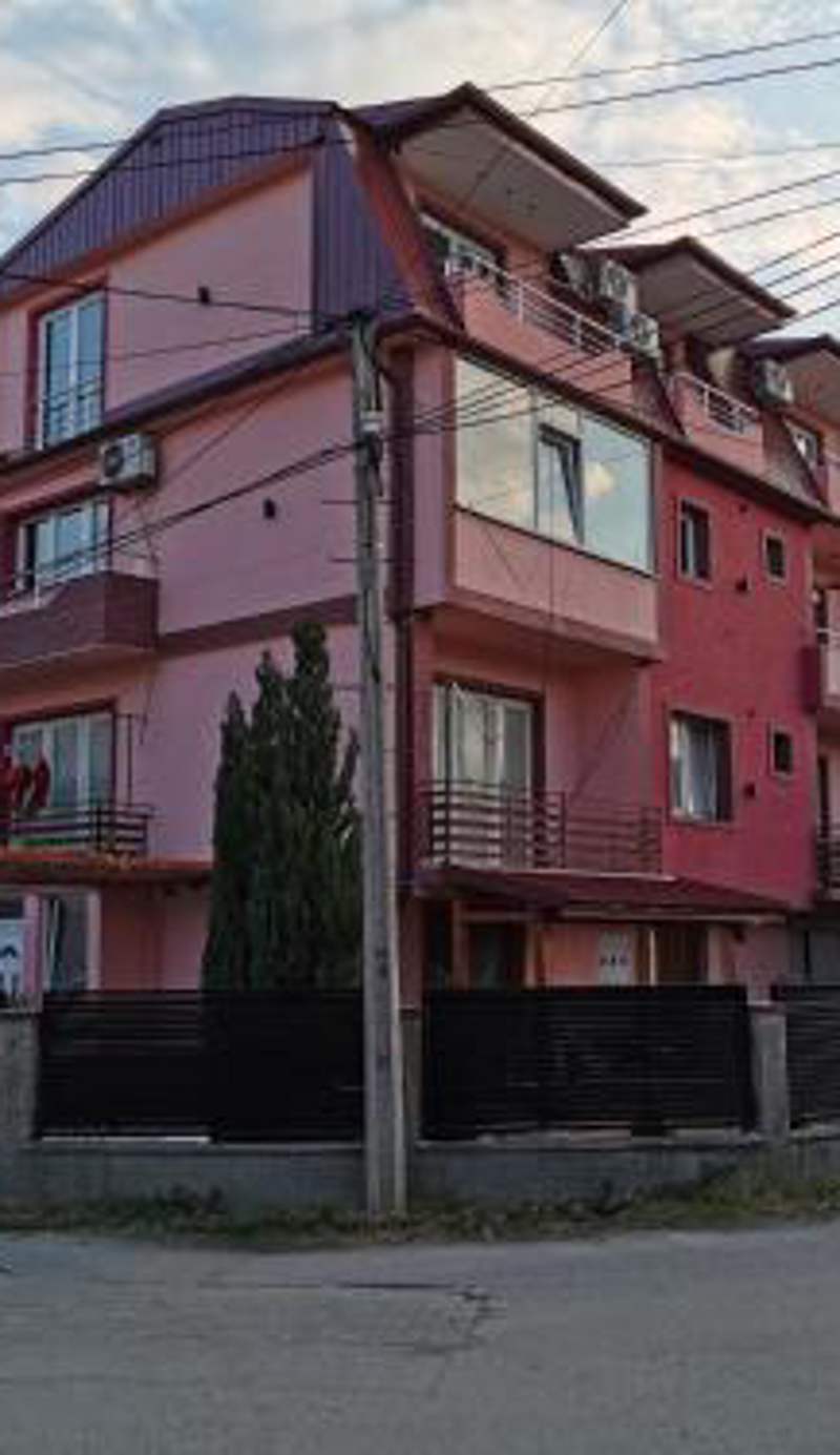House Petar