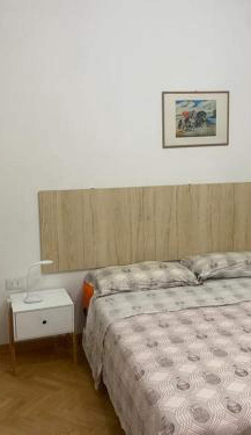 Viale 76