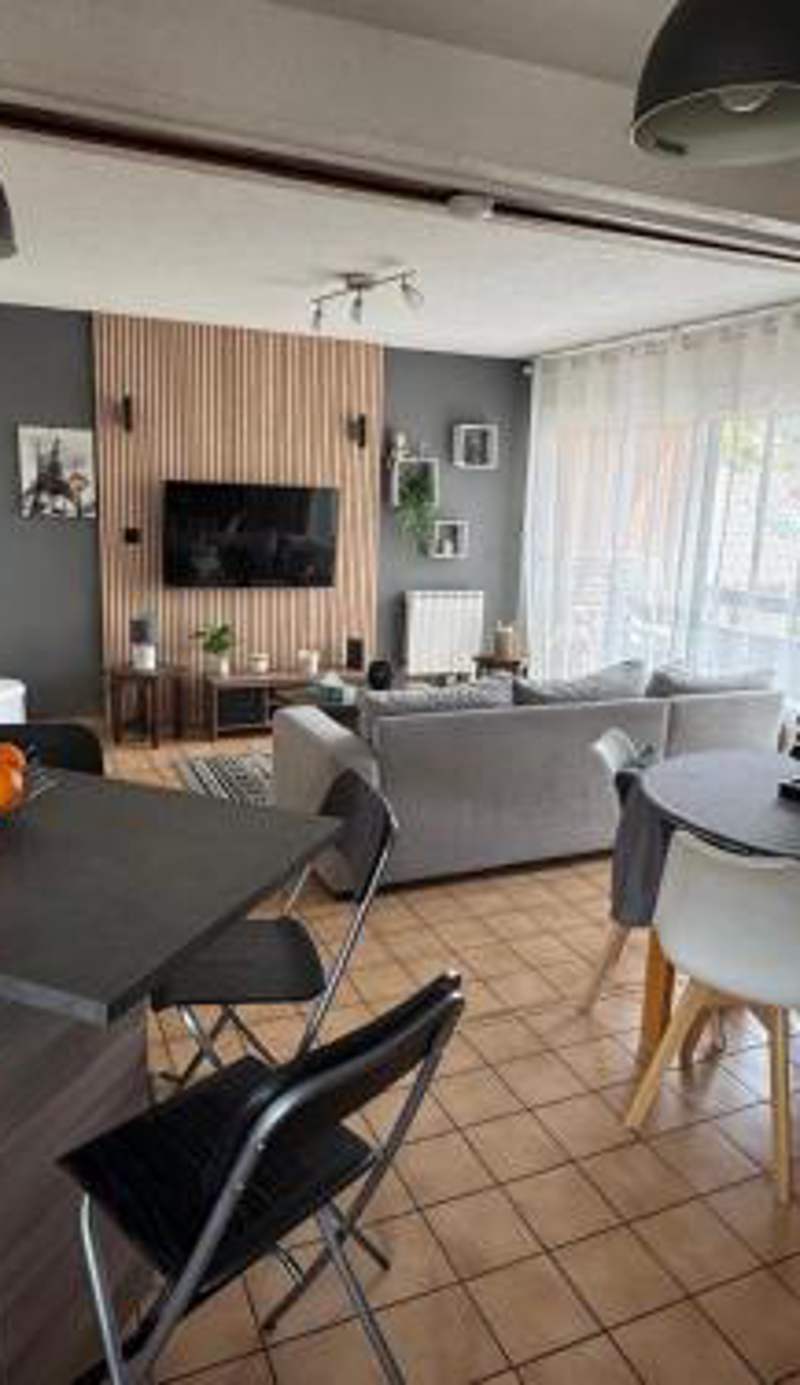 APPARTEMENT 4 PERSONNES A 500M DES TELECABINES