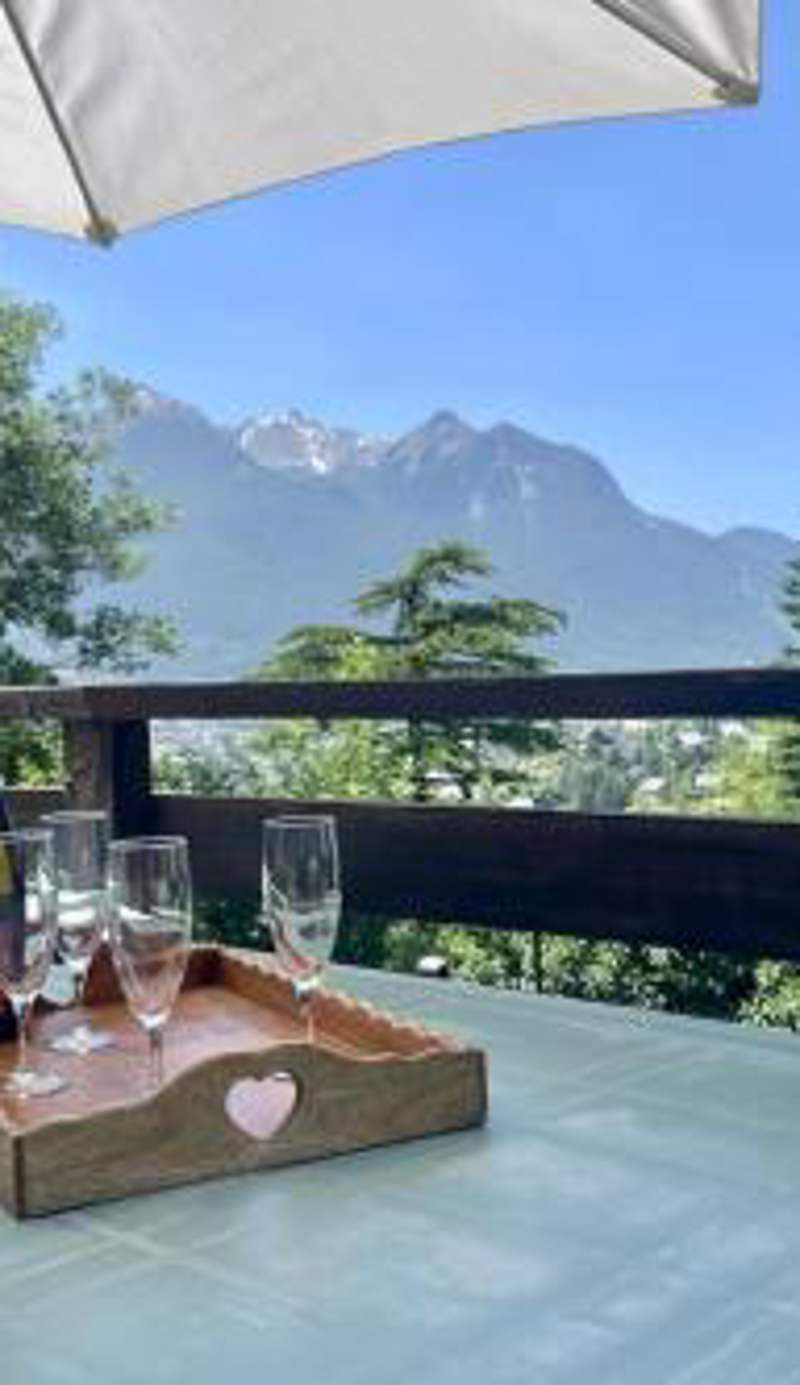 Apartment for 4 with with nice view of Briançon