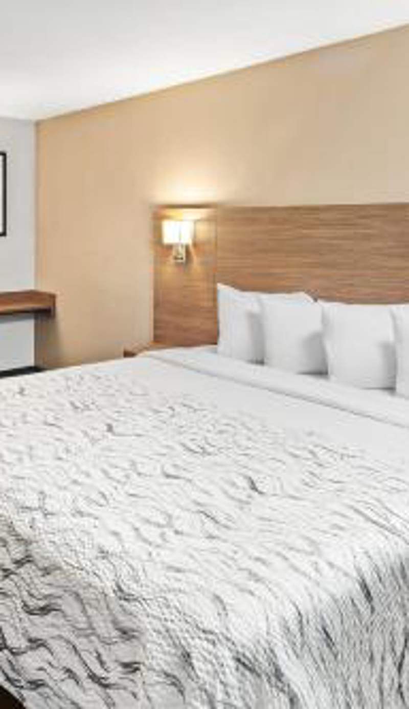 Red Roof Inn PLUS+ Columbus-Ohio State University OSU