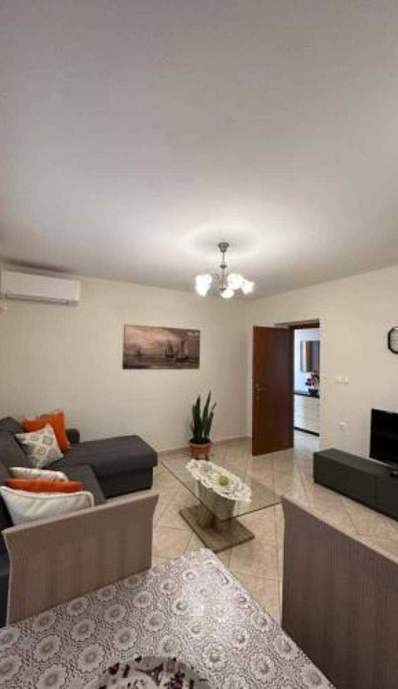 B&S Saranda Apartment