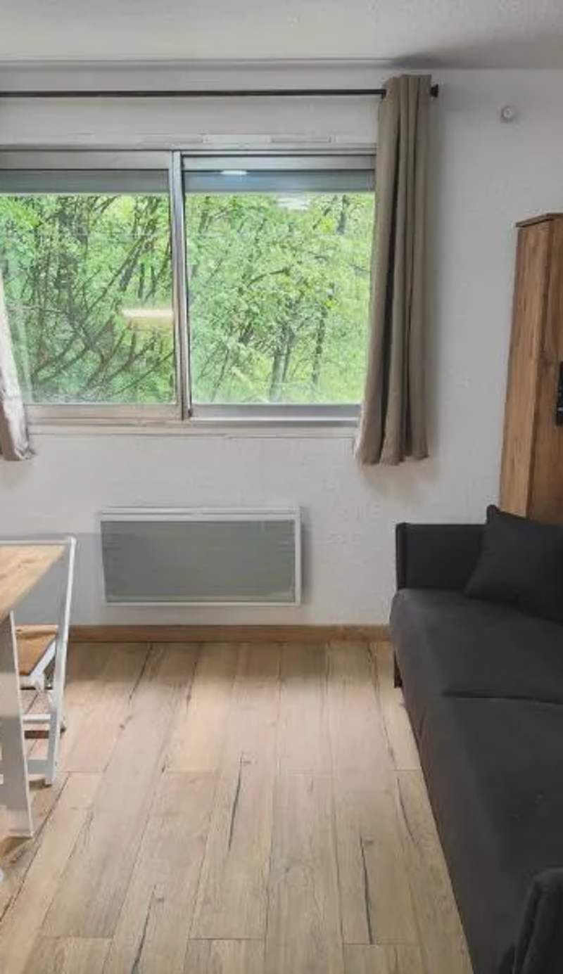 Studio Avenue de la muzelle ménage et draps inclus proche Belle étoile et Esf