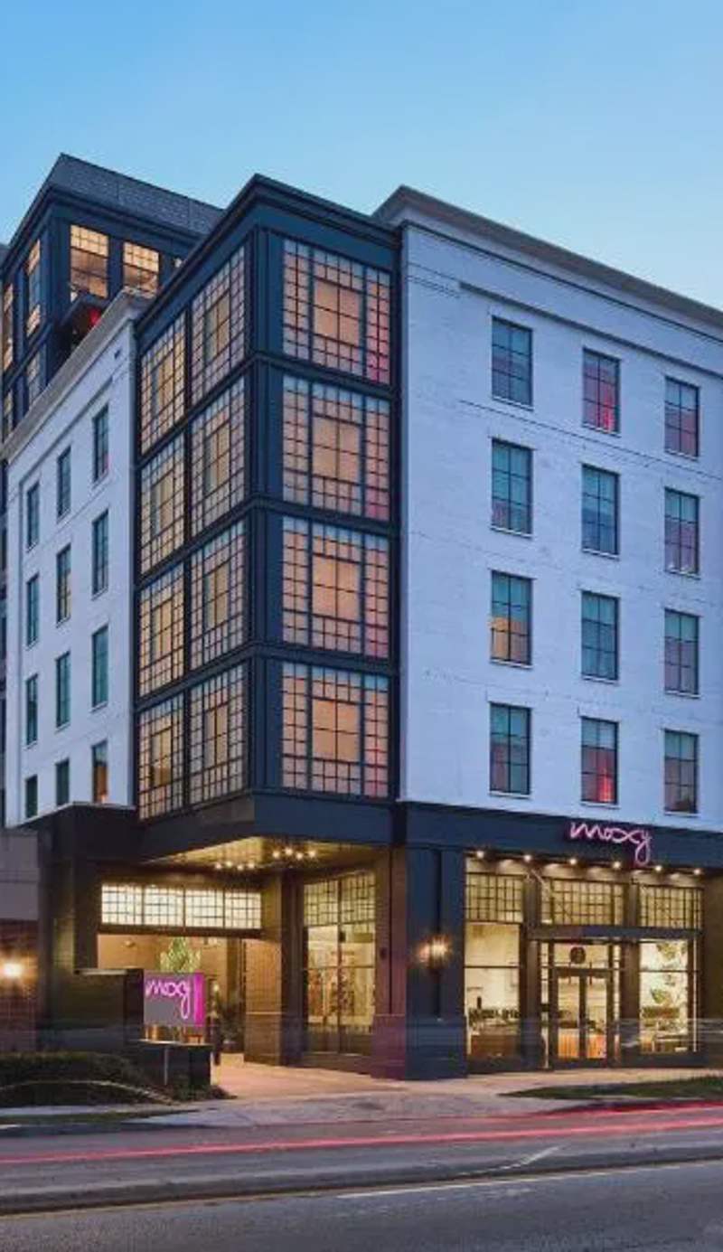 Moxy Charleston Downtown