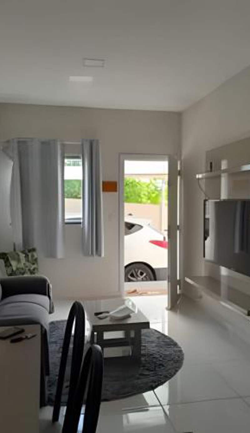Apartamento mobiliado no Canarinho (Ville Roy)