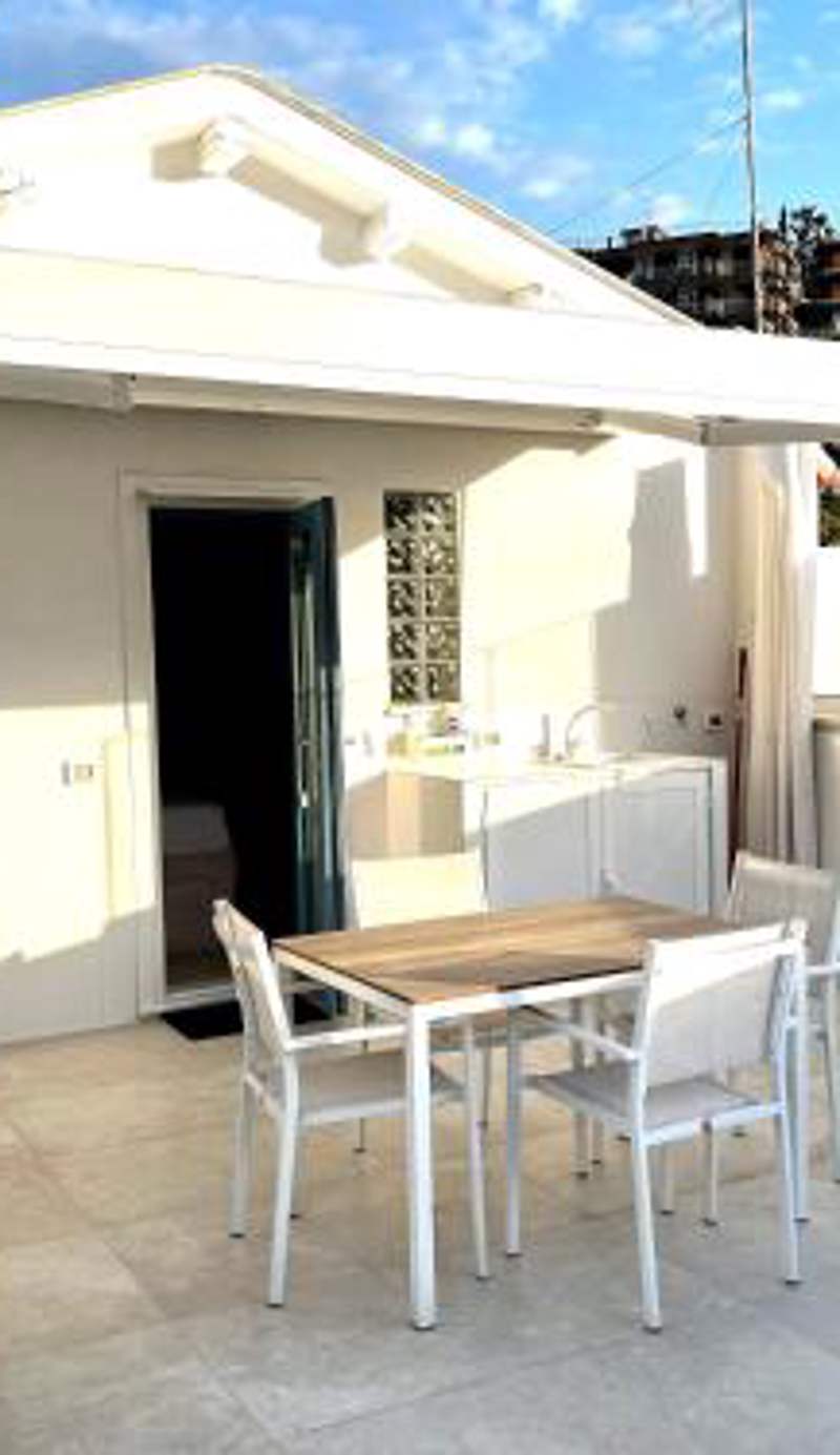 Appartamento con terrazza vista mare Lambretta