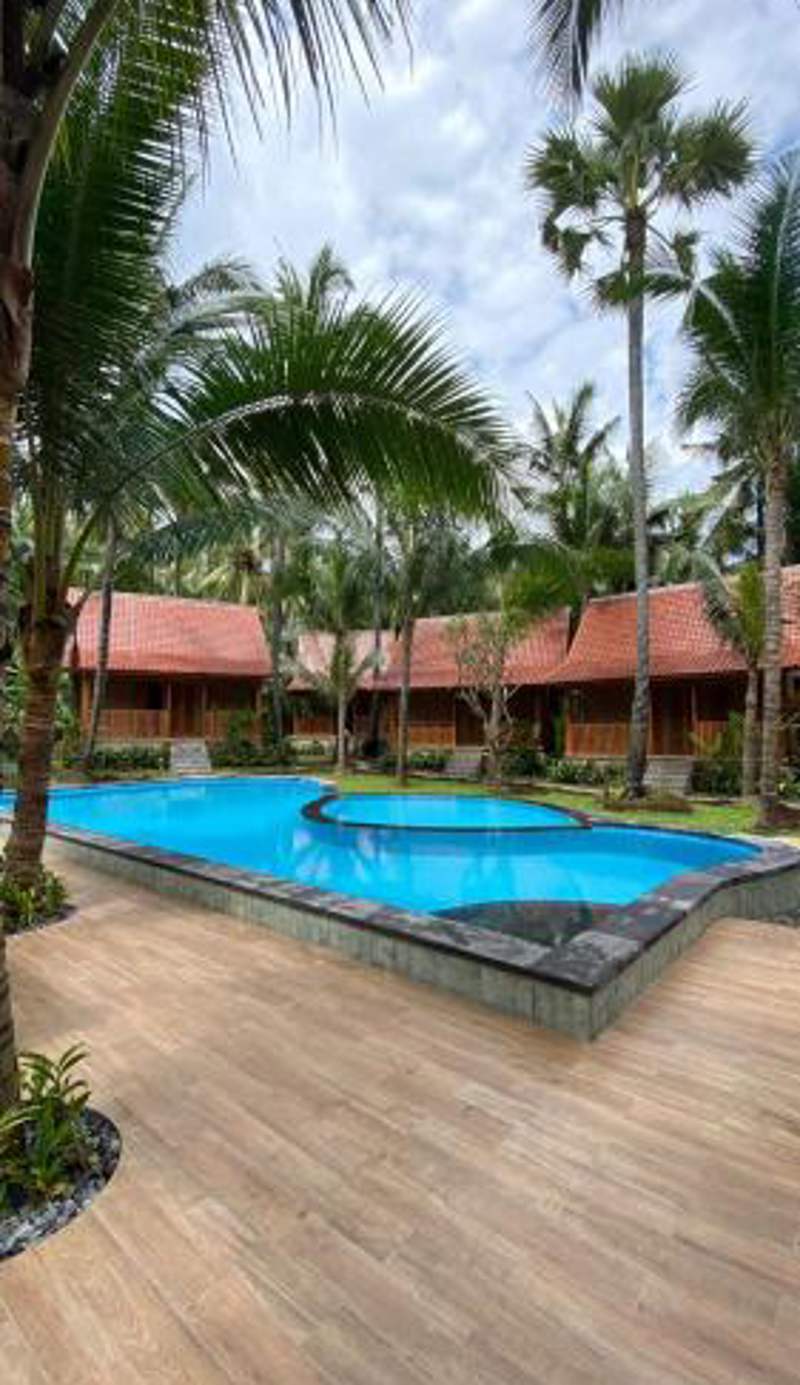 Villa Lova Sambirenteng