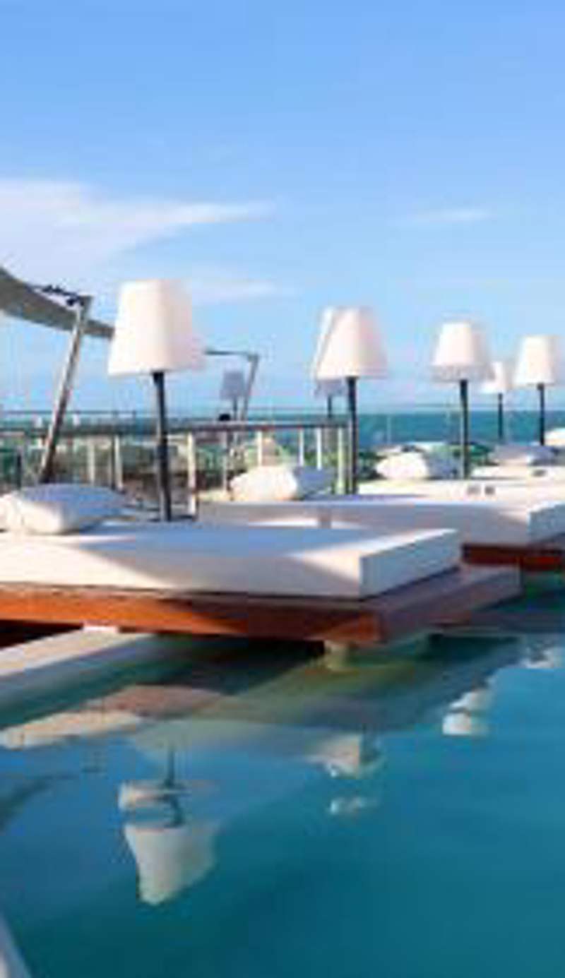 Setai Yacht Garden - By Almare Flats
